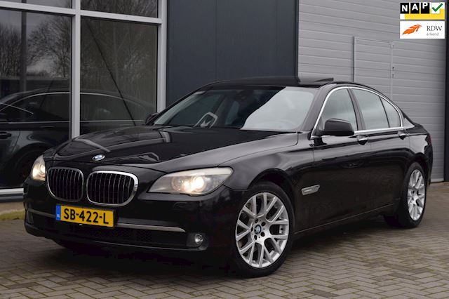 BMW 7-serie 730d High Executive | Adaptive cruise | TV | Soft-Close | APK 3-2025 !
