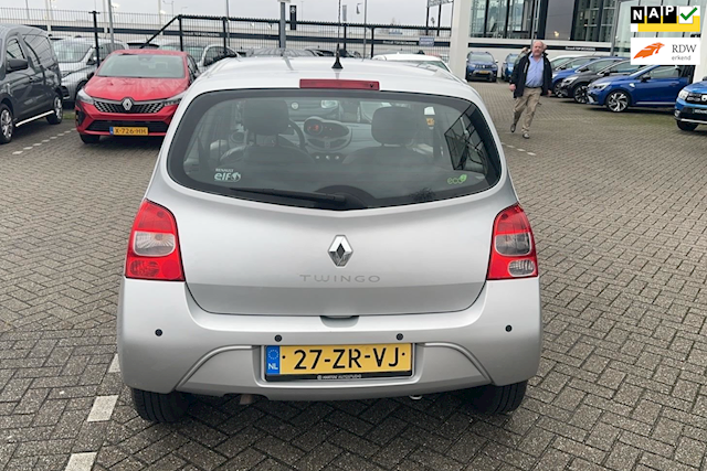 Renault Twingo 1.2 Dynamique Parkeersensoren Achter! Airco! Mooi! 
