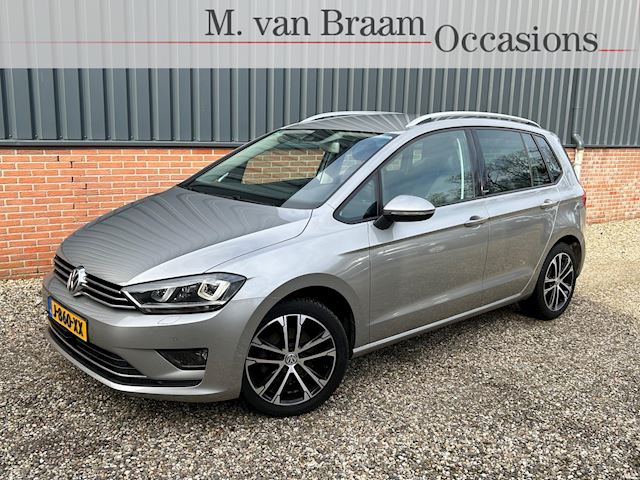 Volkswagen Golf Sportsvan occasion - M. van Braam Occasions