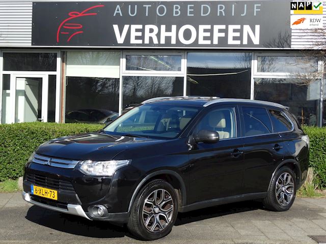 Mitsubishi Outlander 2.0 Instyle 4WD - 7 PERSOONS - AUTOMAAT - FULL OPTION !!
