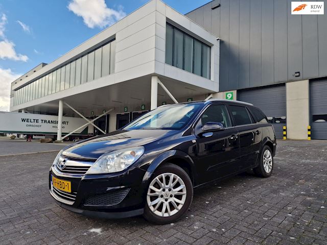 Opel Astra Wagon 1.6 Busines AUT NAVI PSENSOR CRUISE TREKHAAK 2 X SLEUTELS