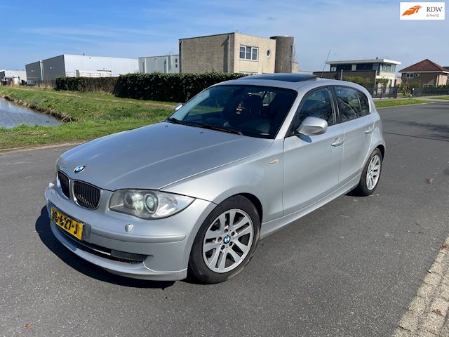 BMW 1-serie occasion - Limited Car