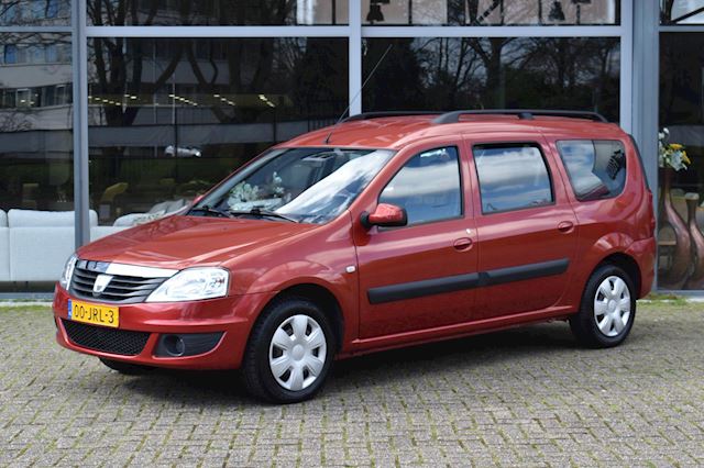 Dacia Logan MCV 1.6-16V Lauréate Airco Lage Km stand Nap