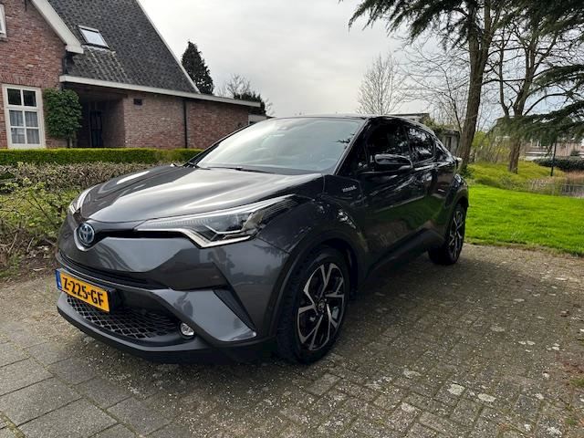 Toyota C-HR occasion - Autohuys Dongen