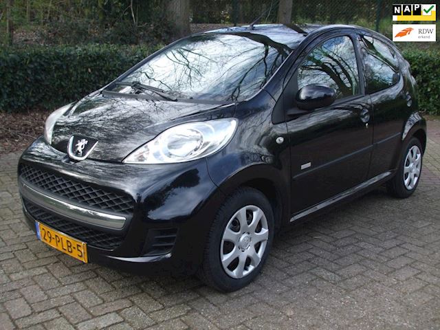 Peugeot 107 occasion - G. Hubers Auto's