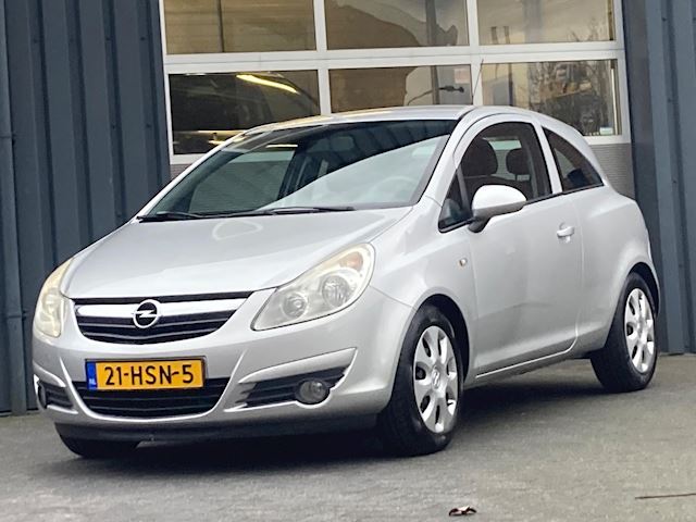 Opel Corsa 1.4-16V Enjoy Airco Dealer onderhouden