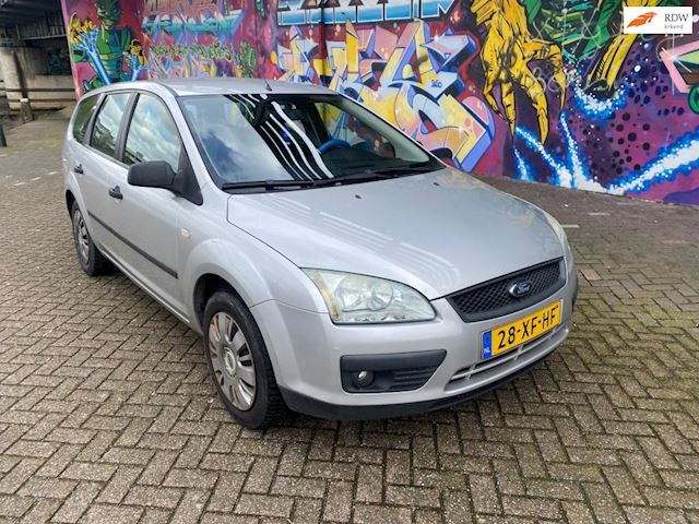 Ford Focus Wagon occasion - ML Cars - 's-Hertogenbosch