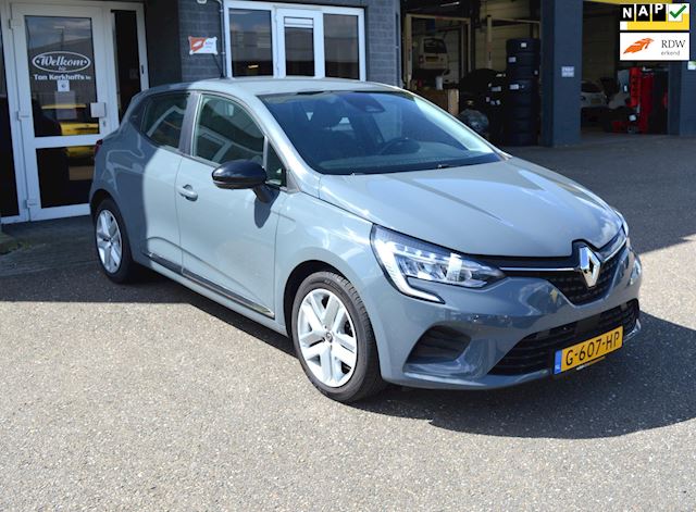 Renault Clio occasion - Autobedrijf Ton Kerkhoffs Bv