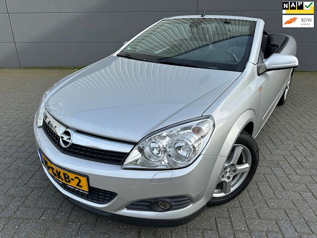 Opel Astra TwinTop 1.8 Temptation*NAVI*Leer*Cruise*Airco*Velgen*APK*NAP*2eEigenaar