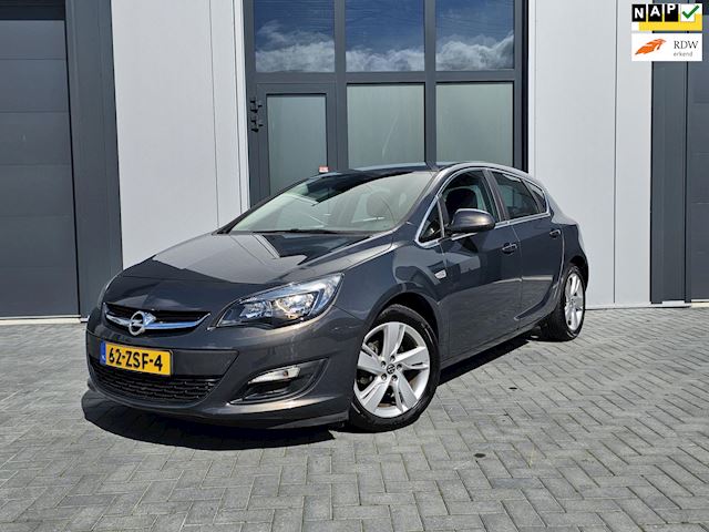 Opel Astra 1.4 Turbo sport+ navigatie leder stuurwiel