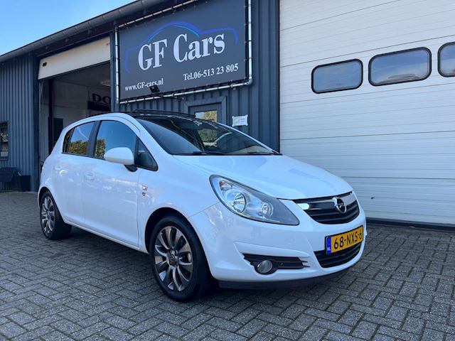 Opel Corsa 1.4-16V Cosmo 2010 Panoramadak APK NAP AIRCO 