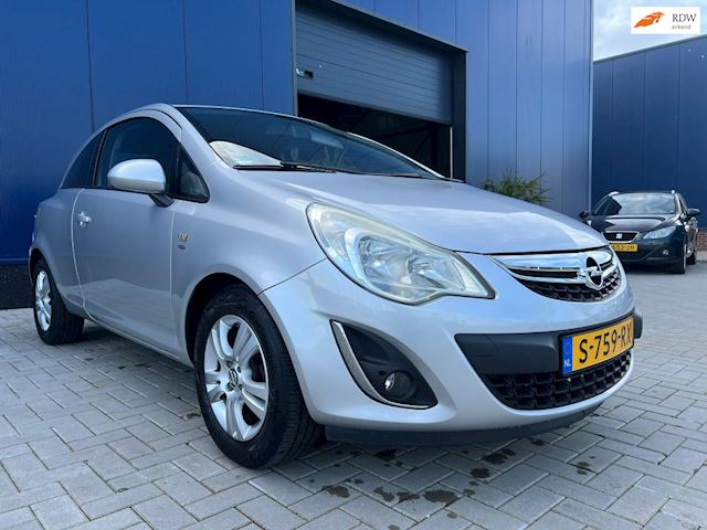 Opel CORSA 1.4-16V / NIEUWE APK / NETTE AUTO!