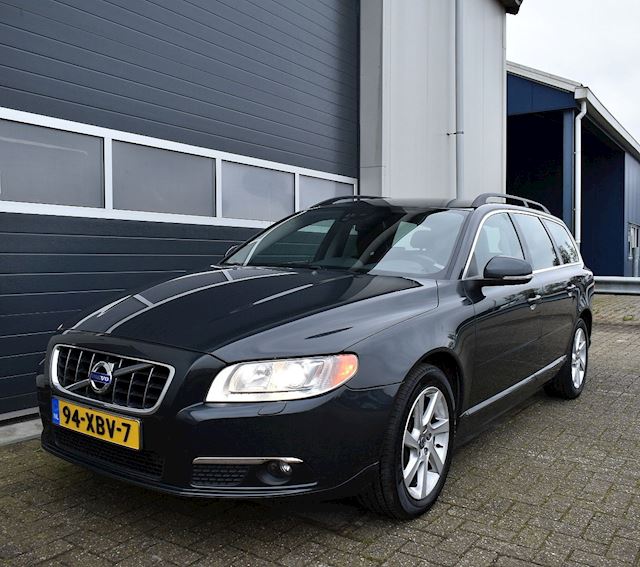 Volvo V70 2.0 D3 Limited Edition automaat.