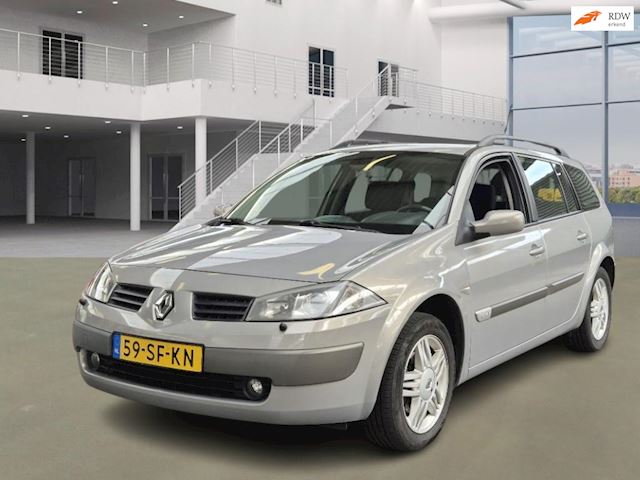 Renault Mégane Grand Tour 1.6-16V Luxe AUTOMAAT AIRCO CRUISE TREKHAAK