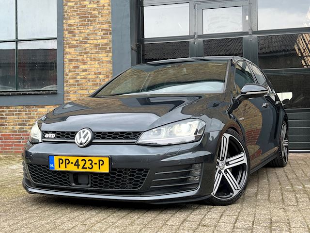 Volkswagen Golf 2.0 TDI GTD | DSG + Keyless + Cruise + Navi Nu €14.975,-!!!