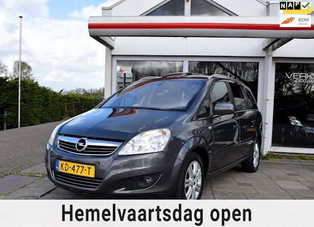 Opel Zafira 1.6 Cosmo 7 Persoons