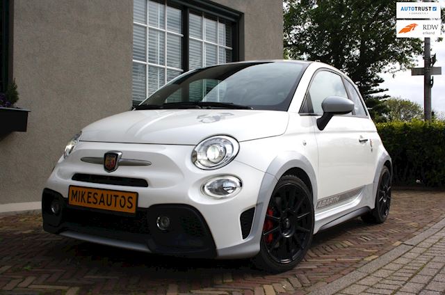 Abarth 695 occasion - Mikesautos