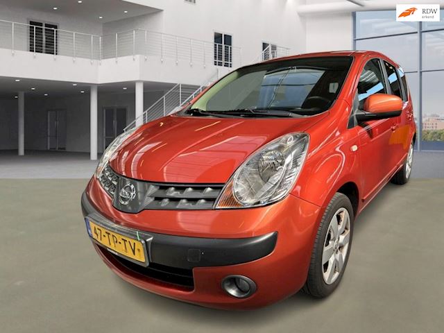 Nissan Note 1.4 First Note AIRCO TREKHAAK 2 X SLEUTELS