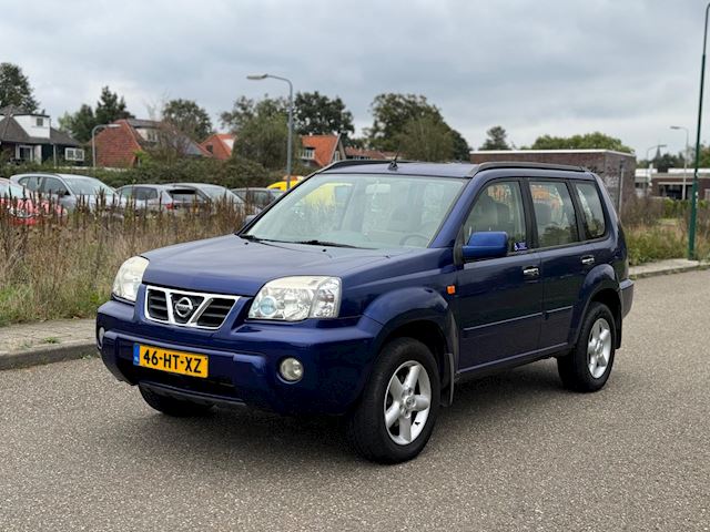 Nissan X-Trail 2.0 Luxury 4x4