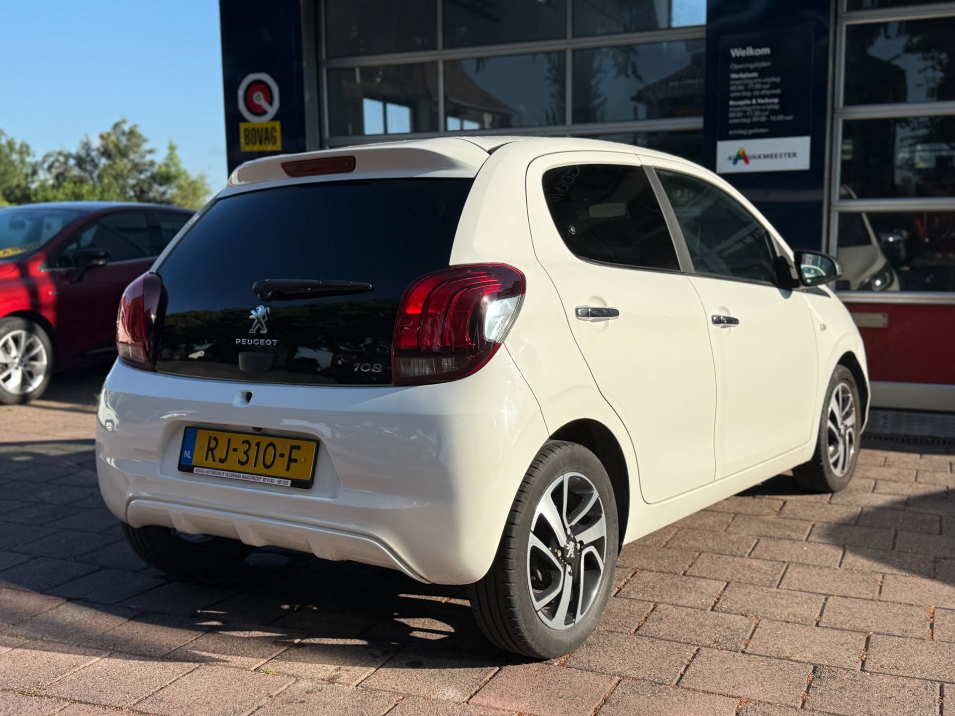 Peugeot 108 occasion - Automobielbedrijf Marcel Eegdeman B.V.