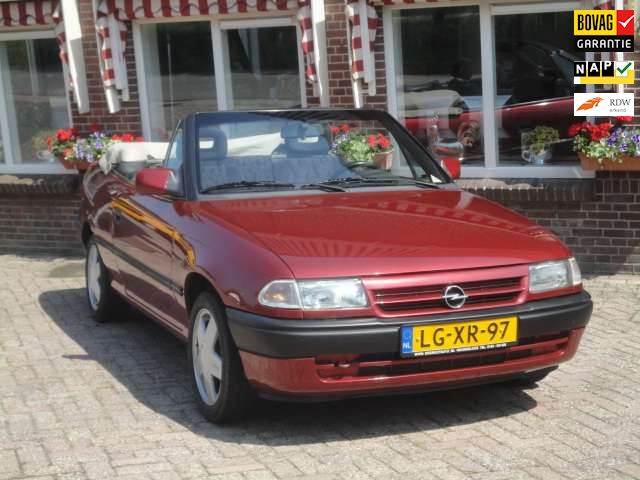Bourgeon tellen niet Opel Astra Cabriolet - 1.4Si LMV, St.bekr, CV - RIJKLAAR - Benzine uit 1995  - www.degrootauto.nl