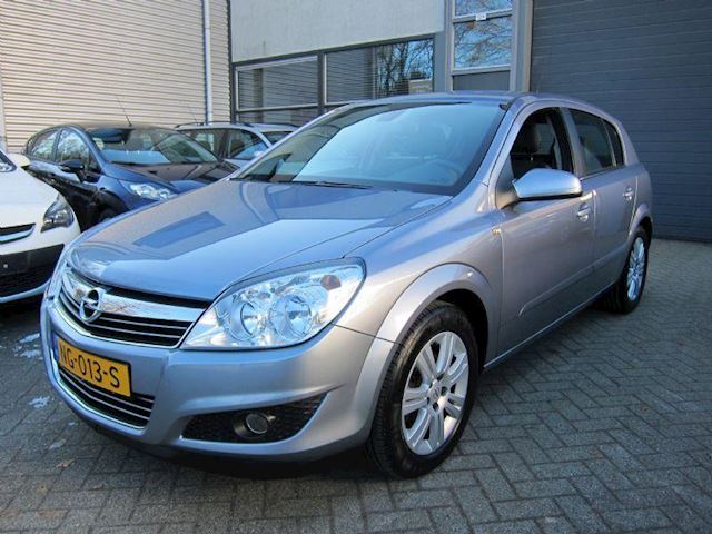 Opel Astra 1.7 CDTi ecoFLEX COSMO LEDER NAVI LMV ORG NL