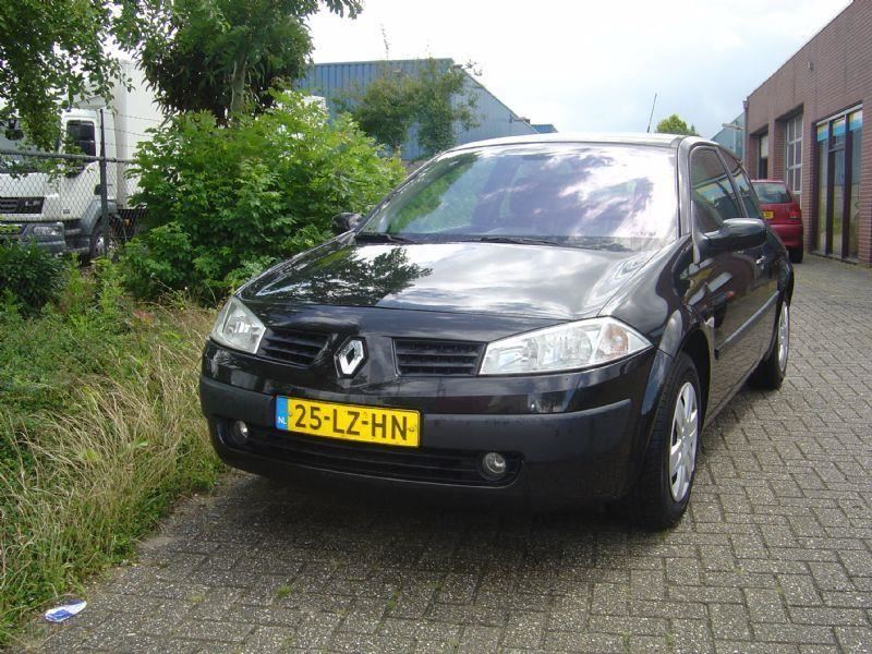 Renault Megane occasion - Nieuwgraaf Autobedrijf