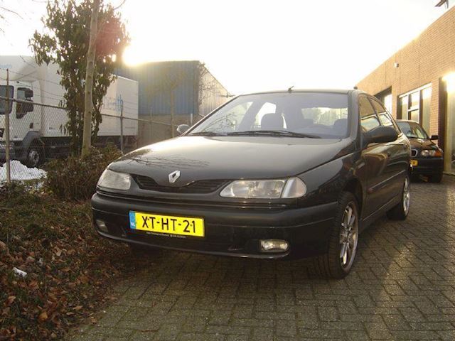 Renault Laguna occasion - Nieuwgraaf Autobedrijf