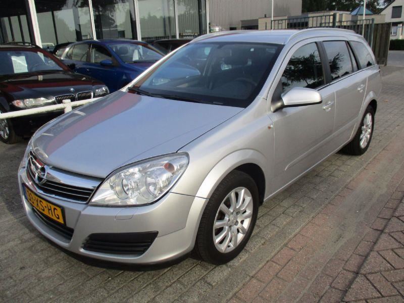 zegevierend Herdenkings Bedenk Opel Astra - 1.6 Stationwagon Benzine uit 2007 - www.autobedrijfchampions.nl