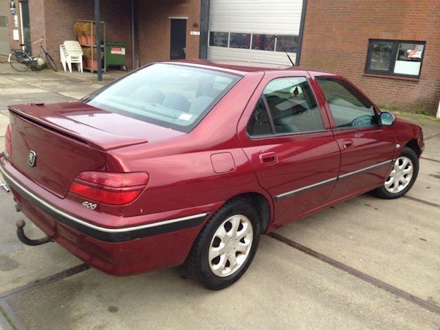 Peugeot 406 2.0  16V Automaat GERESERVEERD 