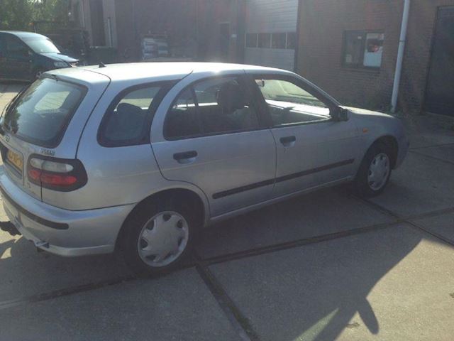 Nissan Almera 1.6 Pulsar Automaat AIRCO GERESERVEERD 