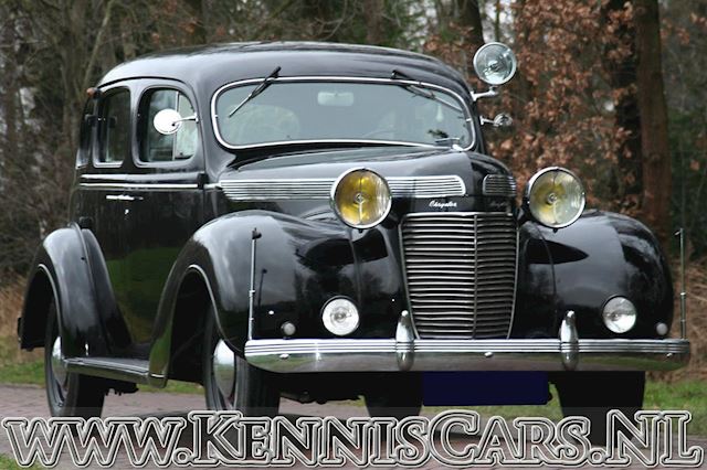 Chrysler 1936 Imperial occasion - KennisCars.nl