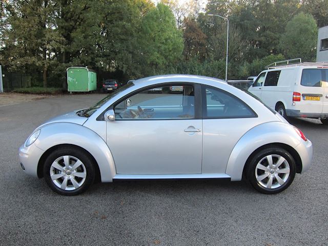 Volkswagen New Beetle 1.6 Trendline AIRCO LMV APK 11-2020 146000 KM!!