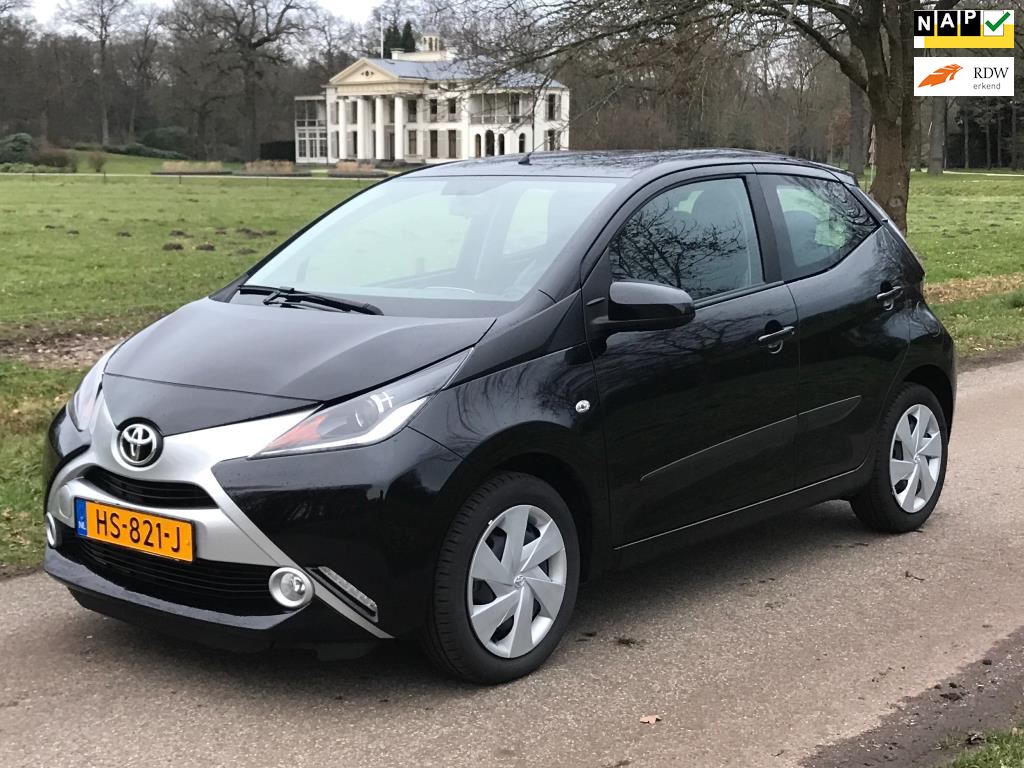 houd er rekening mee dat ambulance Alternatief voorstel Toyota Aygo - 1.0 VVT- i x- play Benzine uit 2016 - www.autostenger.nl