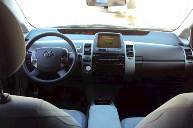 Toyota Prius 1.5 VVT-i