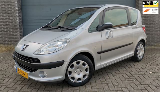 Peugeot 1007 occasion - Car Trade Nass