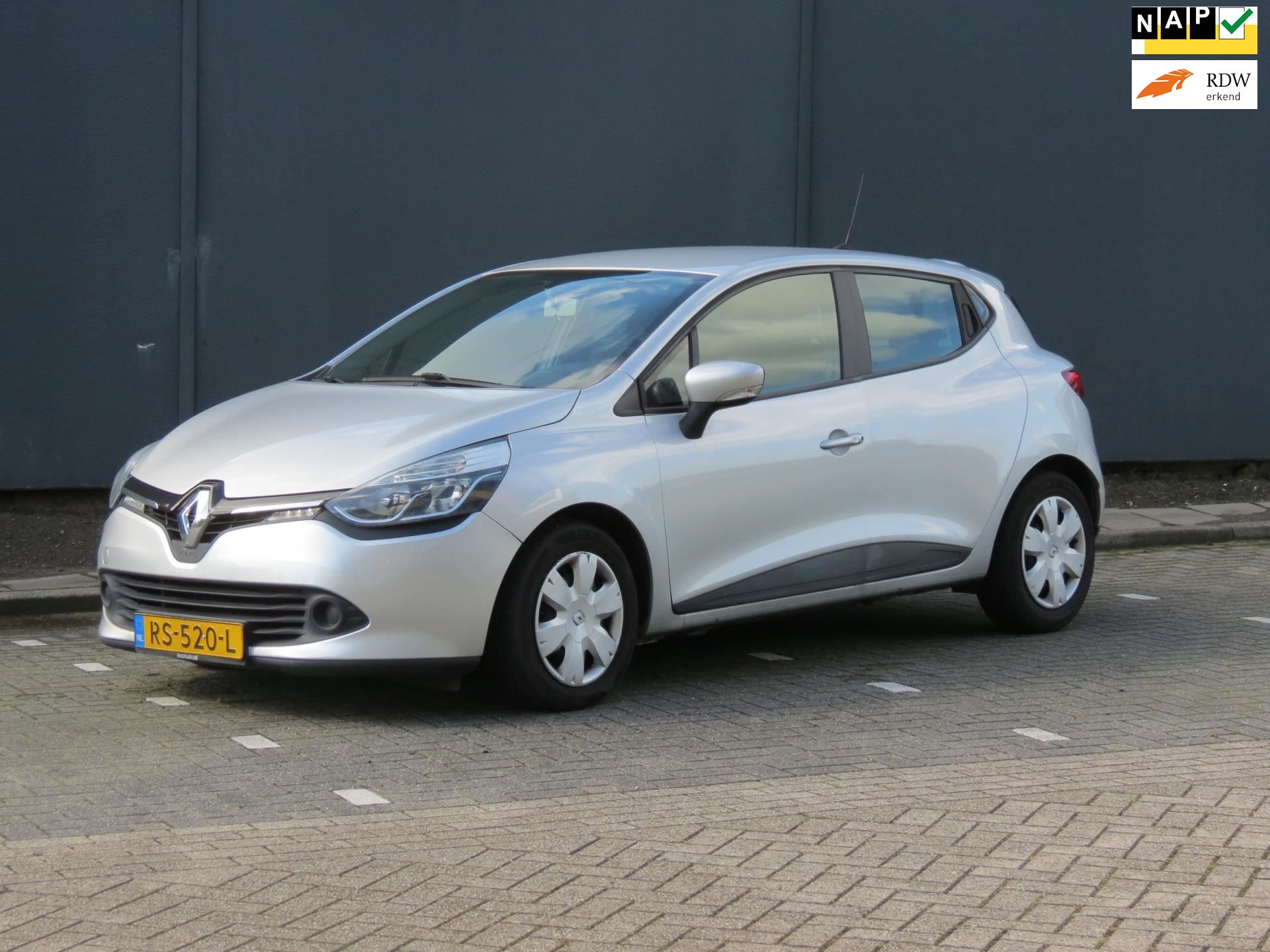 Thriller Vruchtbaar Vloeibaar Renault Clio - 1.5 dCi Expression Dealer onderhouden. Diesel uit 2013 -  www.amcarservice.nl