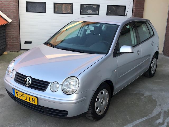 Volkswagen Polo 1.4 55KW 2004 5 DRS/ 147DKM NAP/ Airco