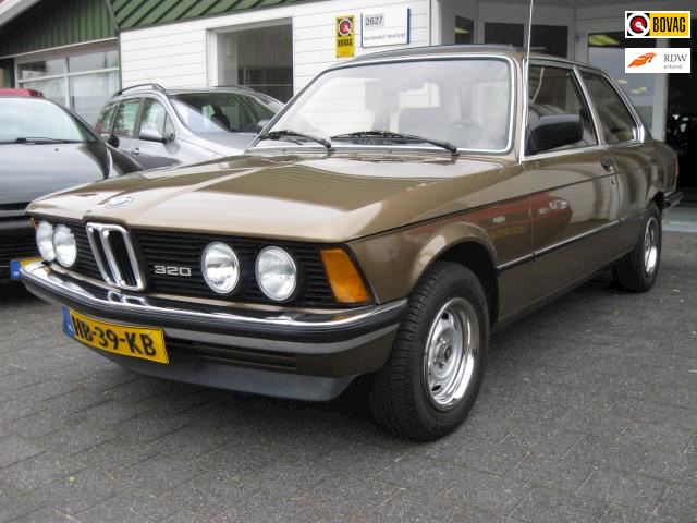 BMW 3-serie 320 (unieke/originele staat!)