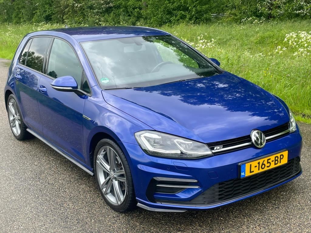 Spektakel beschaving Raad Volkswagen Golf - 1.5 TSI Highline Business R - 2018 - Benzine -  www.lakerveld-autos.nl
