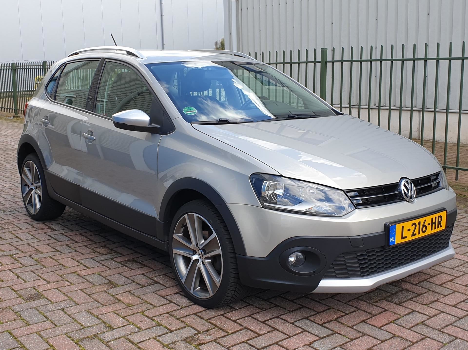 Afkorting Oefening Charmant Volkswagen POLO - CROSS 1.2 16V AUTOMAAT AIRCO- CRUISE- PDC- 90PK - 2013 -  Benzine - www.verstegen-autos.nl