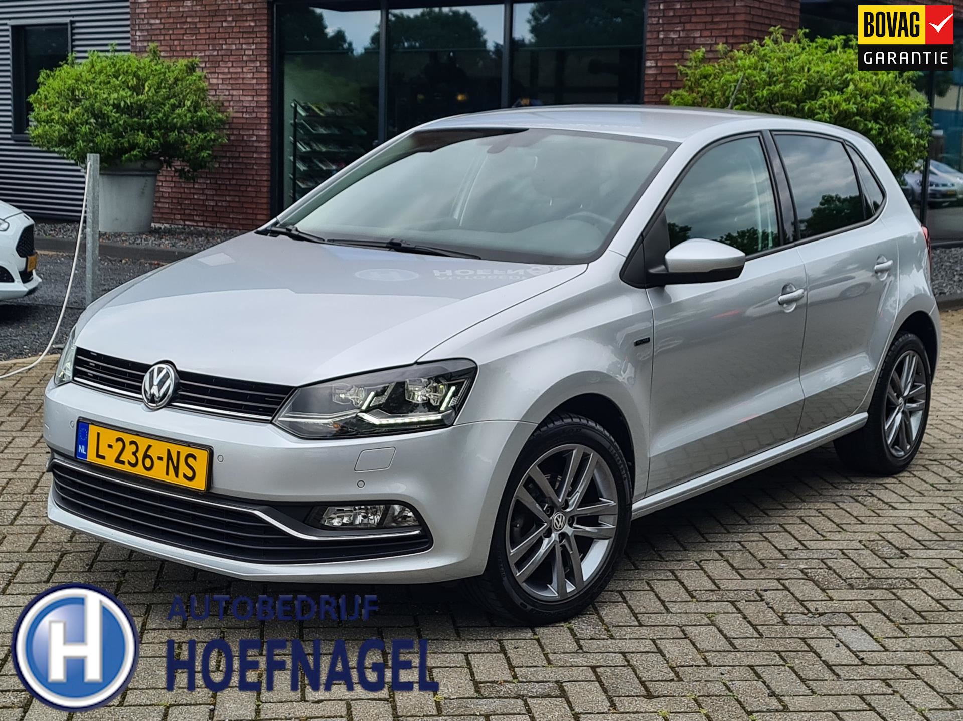 Volkswagen Polo - Lounge - LED - Climate - Cruise - Parkeersens. - Inc Winterset Benzine uit 2015 - www.autobedrijfhoefnagel.nl