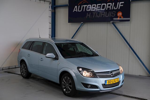 steek verlamming voorwoord Opel Astra Wagon - 1.6 Cosmo - Airco, Cruise, Navi, Trekhaak. Benzine uit  2010 - www.htijhuis.nl