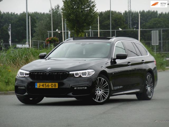 massa Permanent Adviseur BMW 5-serie Touring - 530d M2018 M- SPORT PANO/ LEER/ FULL - 2017 - Diesel  - www.dunantcars.nl