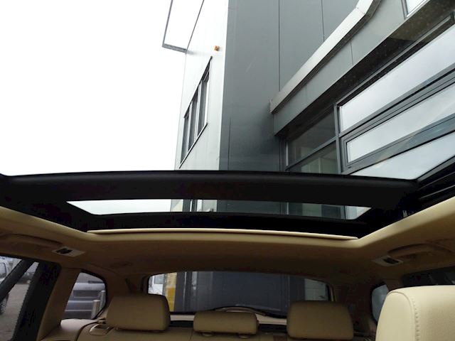 BMW 3-serie Touring 320i Business Line, Panorama dak, Nw distributie ketting