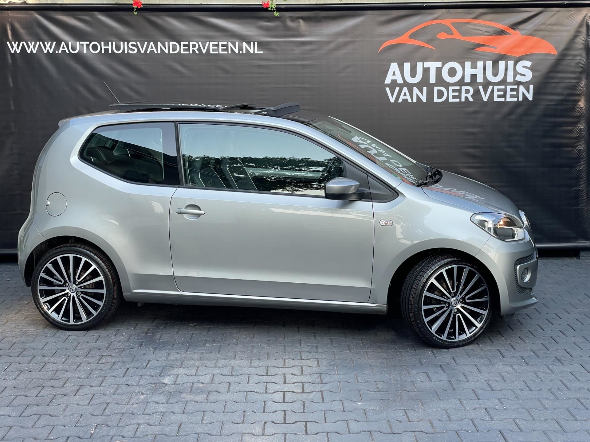 Volkswagen Up occasion - Autohuis Van Der Veen