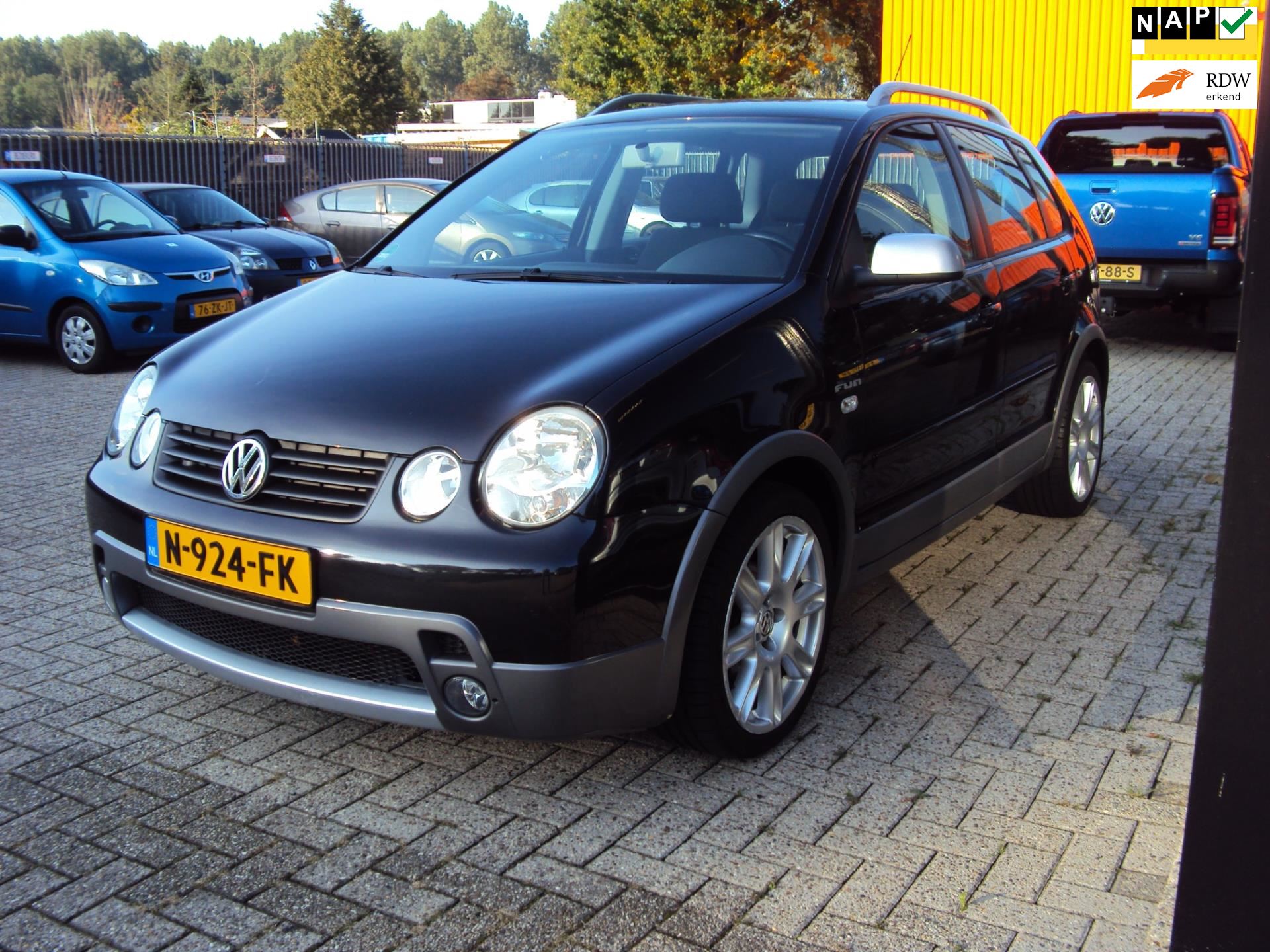 Volkswagen Cross Polo - 1.4- FUN Benzine uit 2004 -