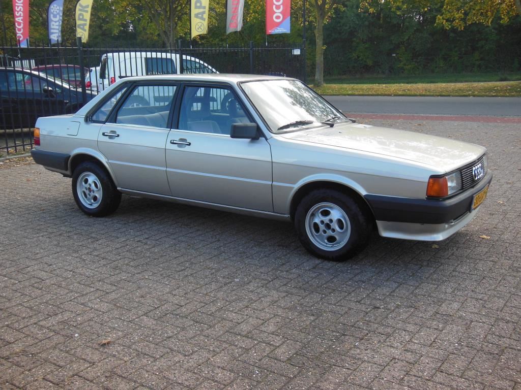 Audi 80 occasion - Ucars Special Cars