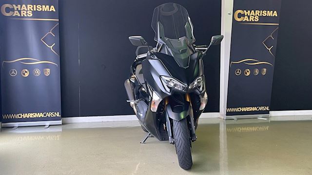 Yamaha Scooter TMAX DX ABS DEALER ONDERHOUDEN BOM VOL 2019 !!