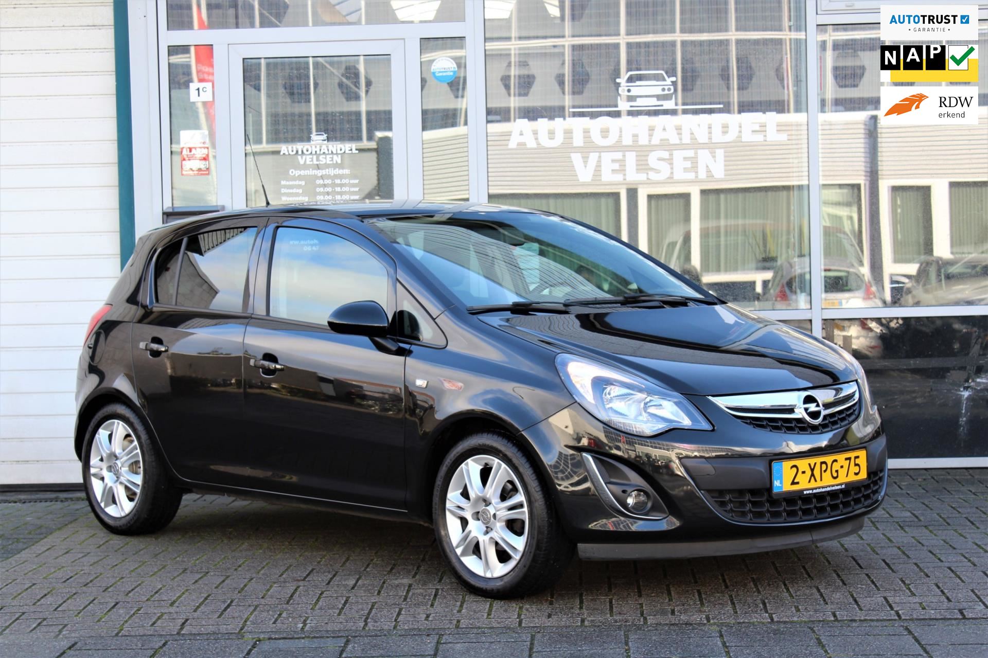 Opel Corsa occasion - Autohandel Velsen